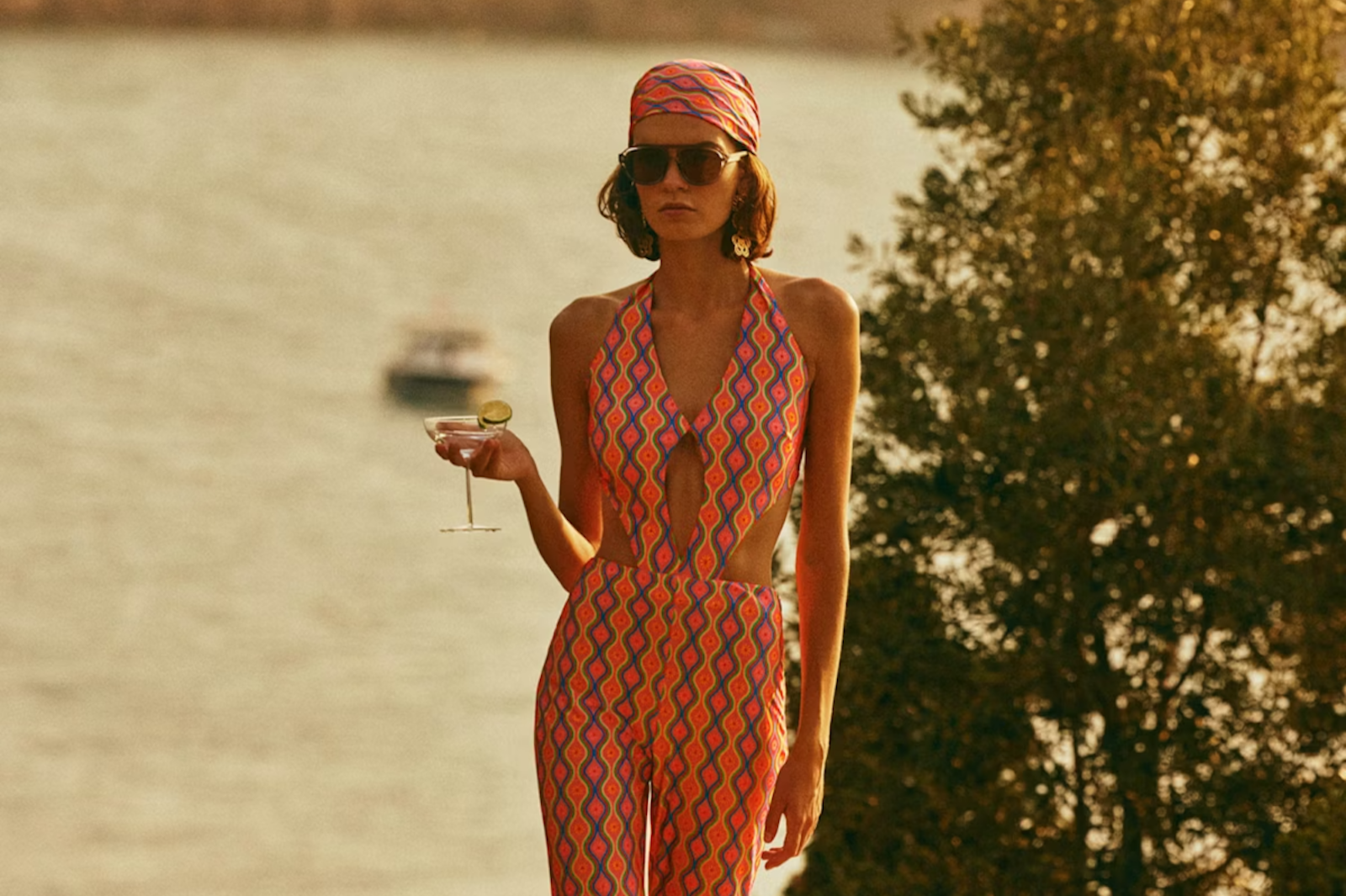 Get Festival Chic: Fashion-Forward Looks for Coachella 2025 - selection pictures
